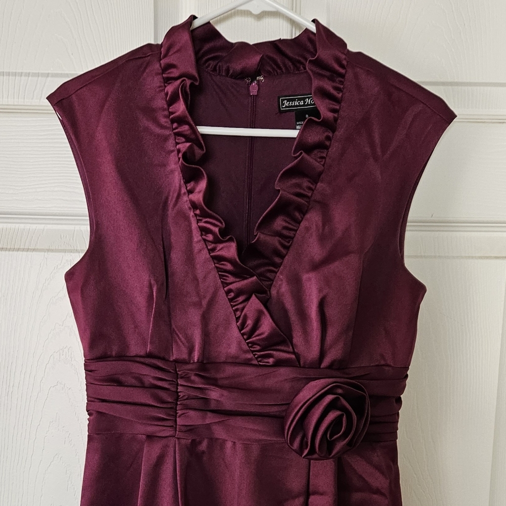 Jessica Howard Ladies burgundy dress